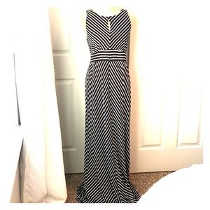 Ann Taylor LOFT Striped Keyhole Maxi Dress Size L